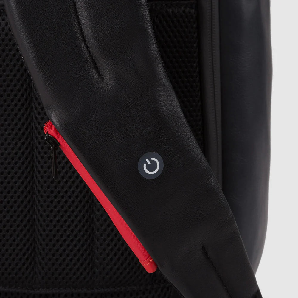 PIQUADRO MOCHILA URBAN PARA PORTÁTIL 15´6" CON LUD LED