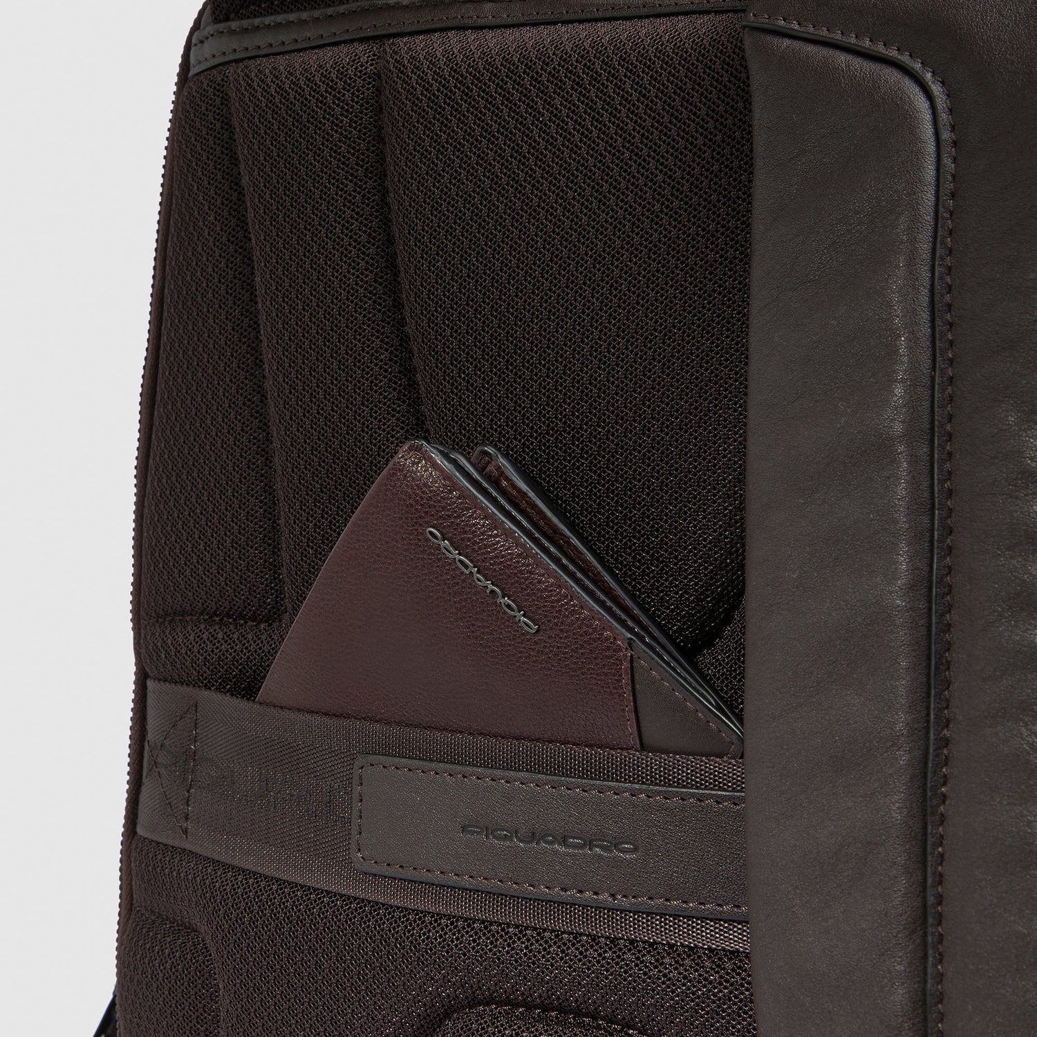 PIQUADRO SAC À DOS POUR ORDINATEUR PORTABLE 15'6" BLACK CARRÉ