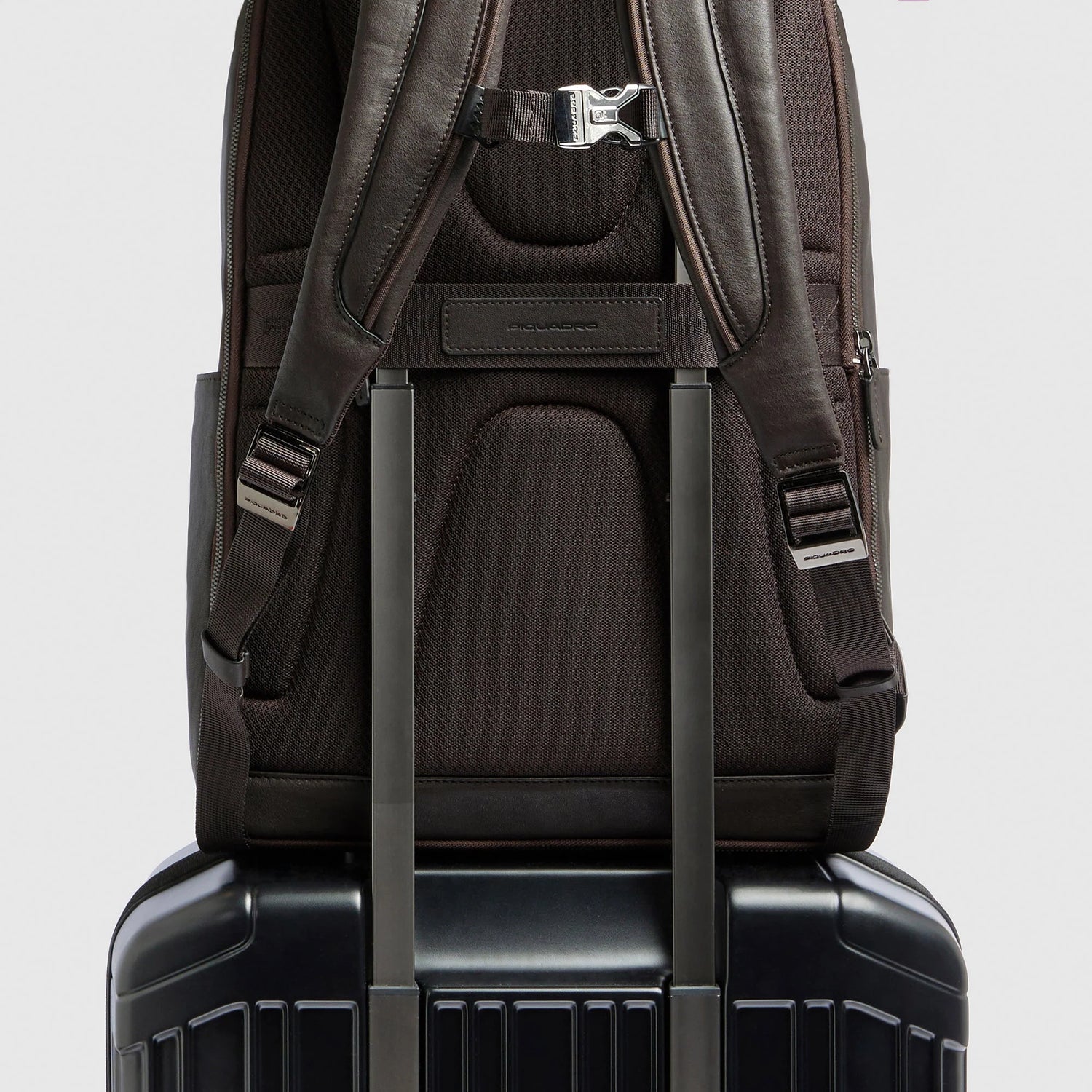 PIQUADRO SAC À DOS POUR ORDINATEUR PORTABLE 15'6" BLACK CARRÉ