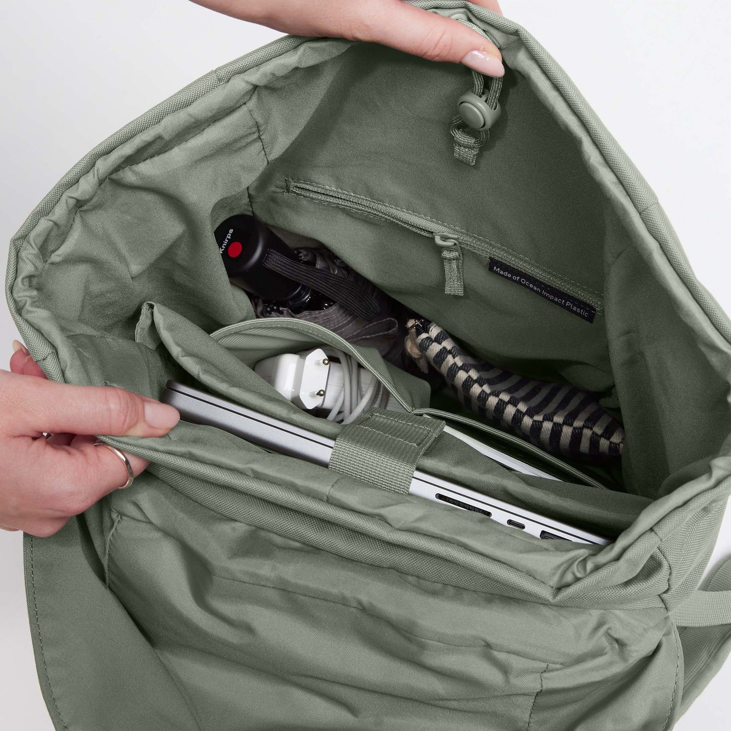 GOT BAG MOCHILA FLAP PACK