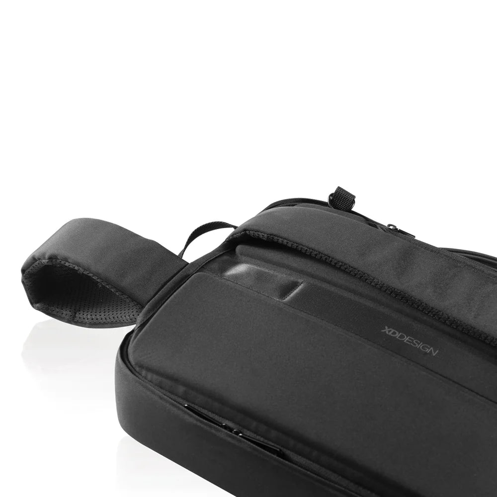 BOBBY BIZZ 2.0 BACKPACK