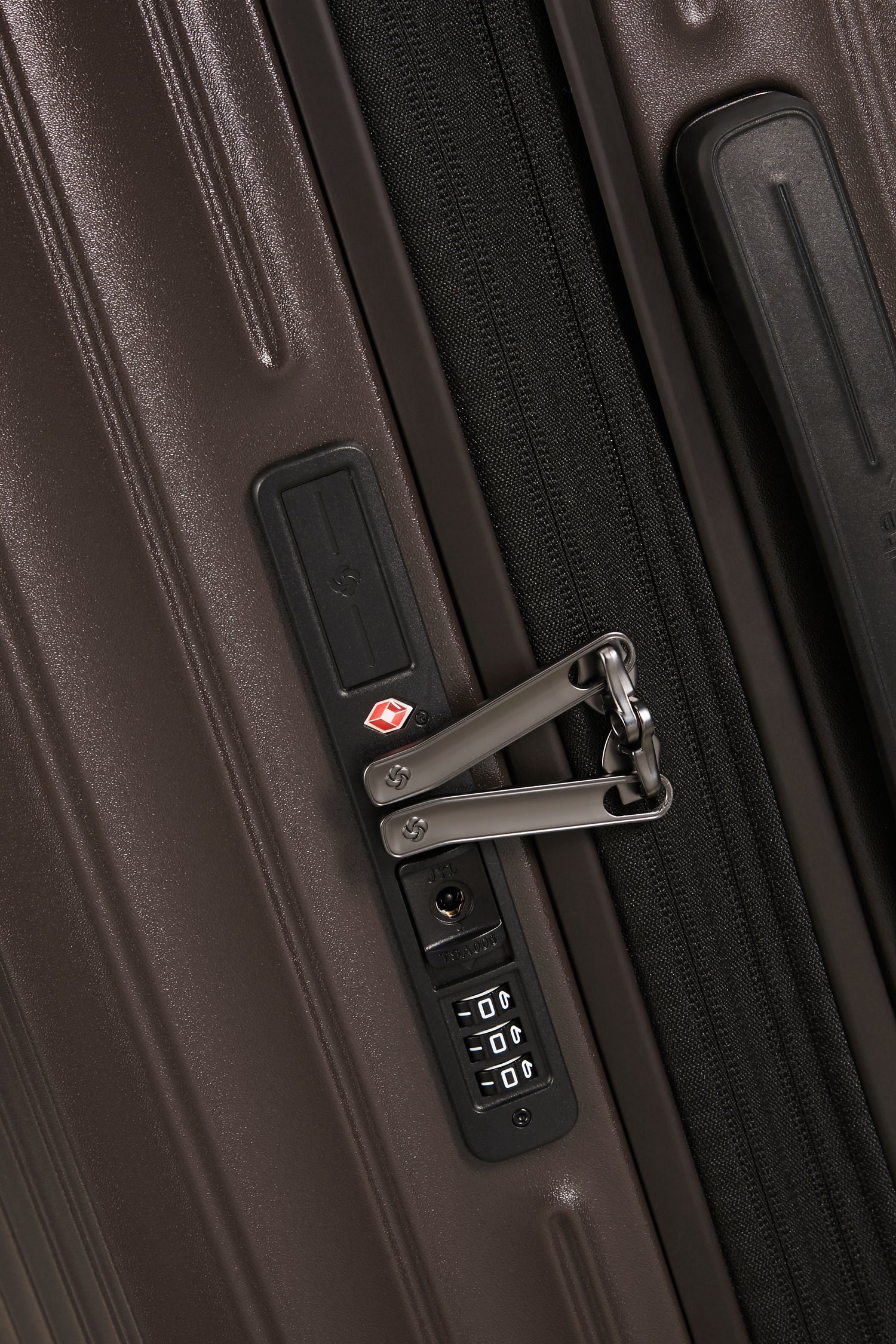 SAMSONITE medium suitcase 69cm extensible 2WANDER