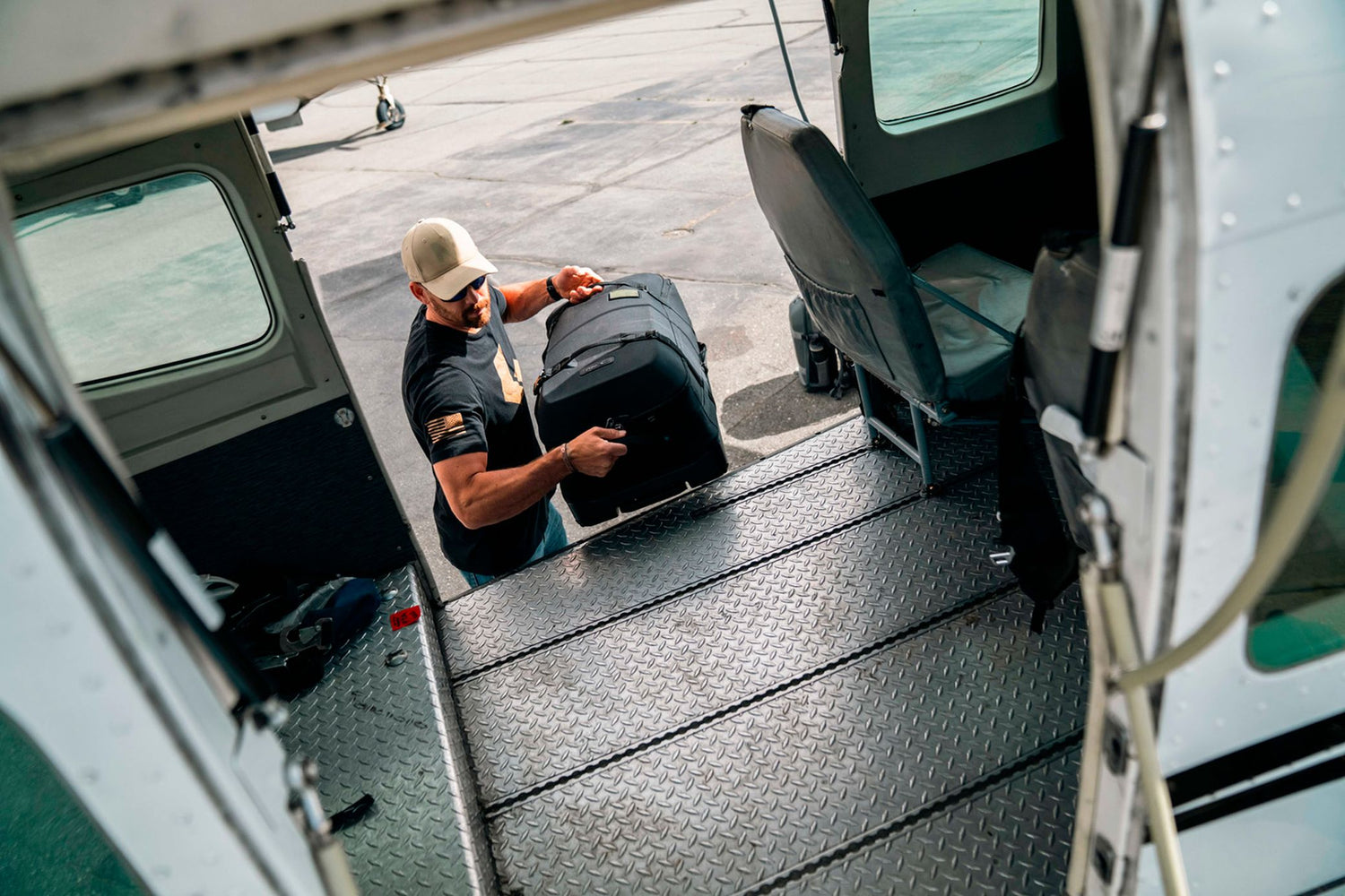 PELI BOLSA DE VIAJE AEGIS GRANDE HIBRIDA CON 2 RUEDAS