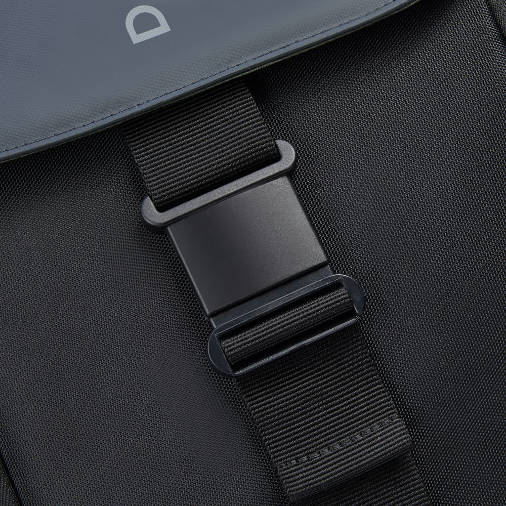 DELSEY SECURFLAP. 16" BACKPACK