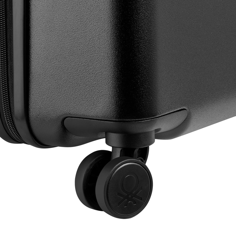 DELSEY UCB HARD SUIT TROLLEY SLIM 4 double wheels 66 cm