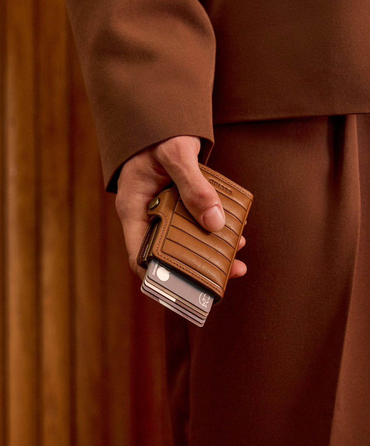 Secrid Twinwallet+ Emboss Lines Cognac